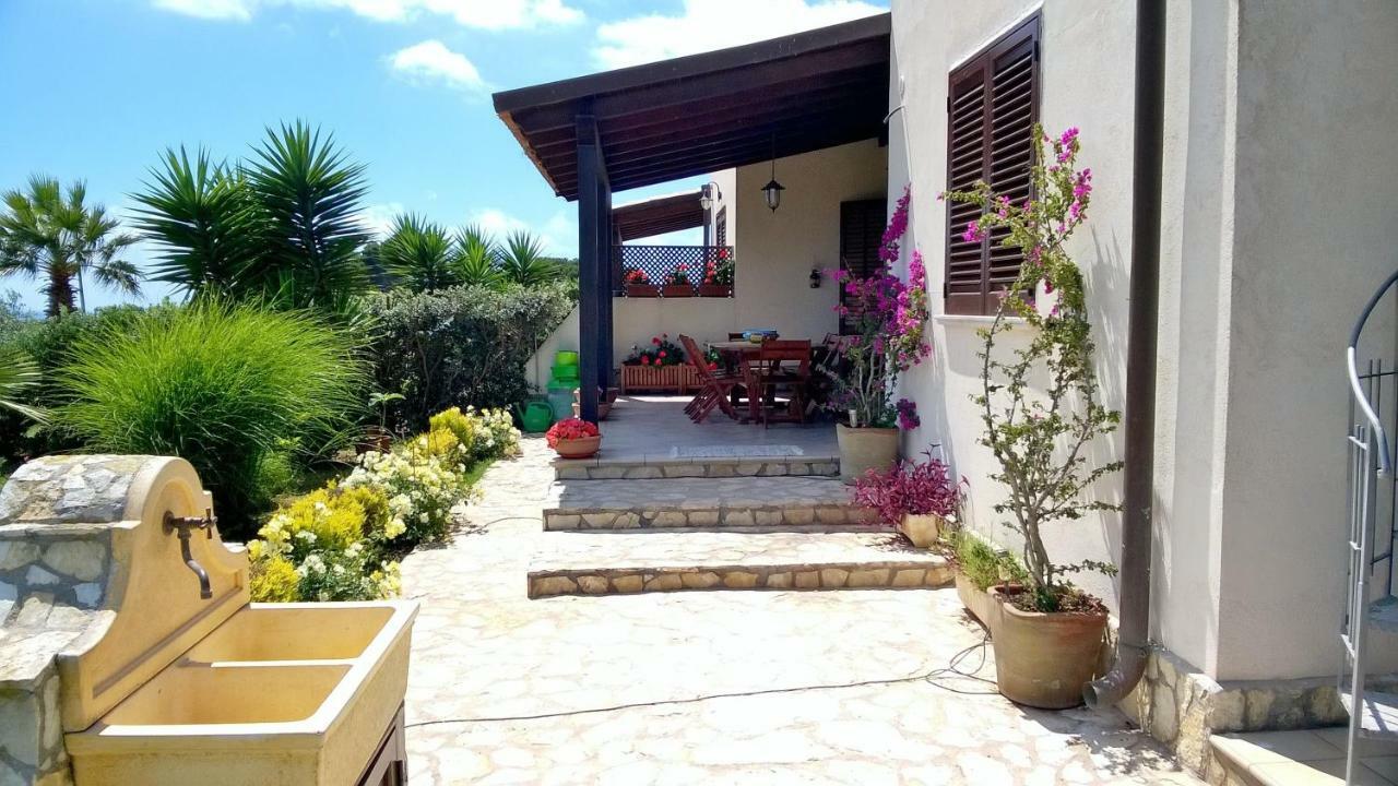 Villa Egusa Favignana Exteriör bild